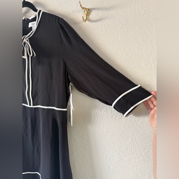 NWT CeCe Black Knee Length Poly Crêpe Tie Neck Dress XL 3/4 Sleeve Office Modest - Picture 2 of 10